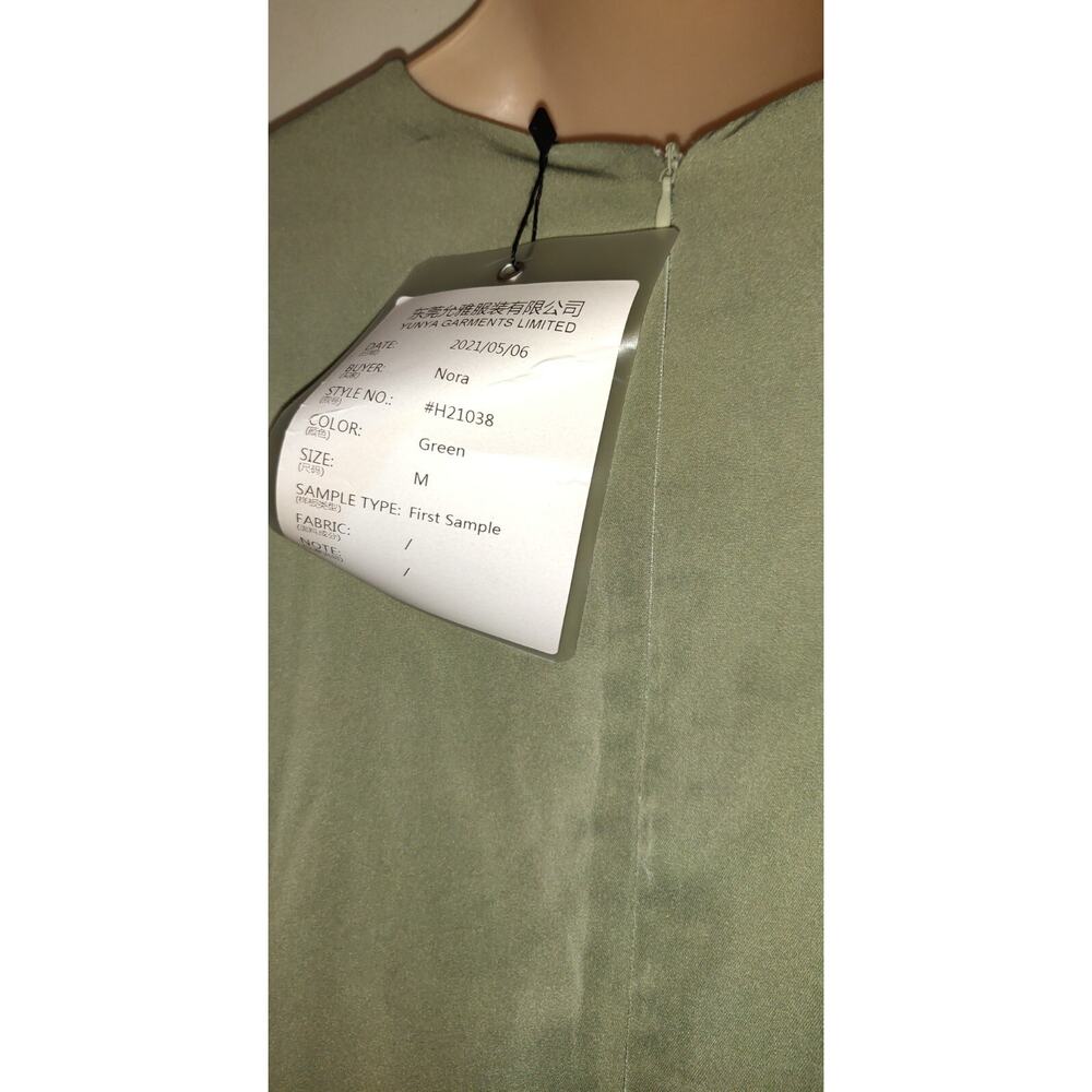 VEILED COLLECTION Green Dress First Sample Yunya Garments SIZE M Medium NEW NWT - Picture 13 of 16